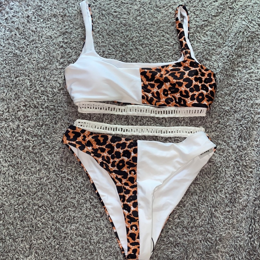 white/cheetah bikini set NWOT